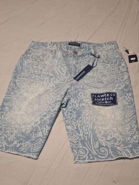 Bandolino Light Blue Paisley Women's Jean Shorts Size 10 NWT